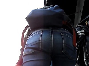 BootyCruise: Blue Jeans Up-Ass Cam 8